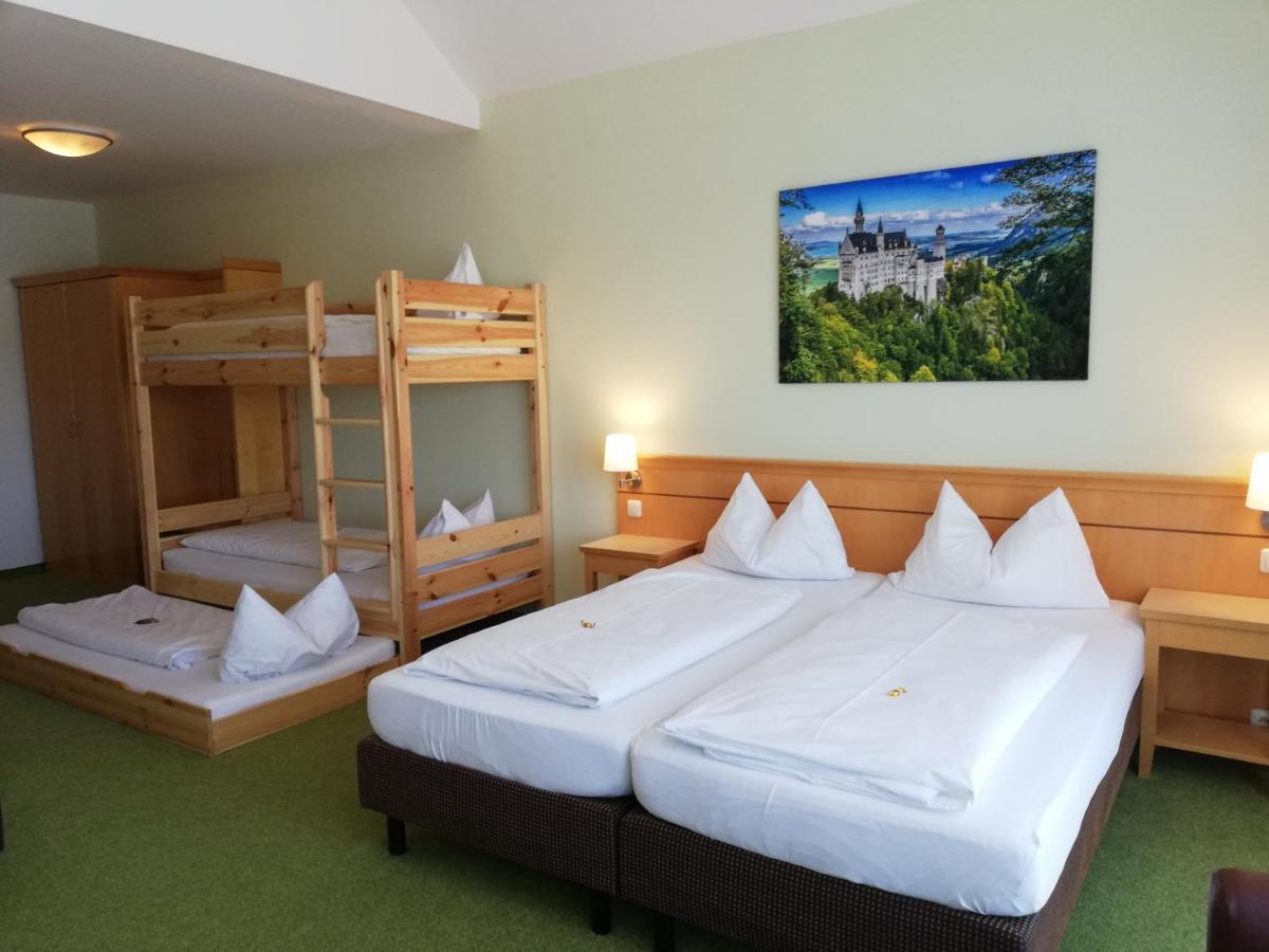Familienhotel Nahe Der Therme Erding Exterior photo
