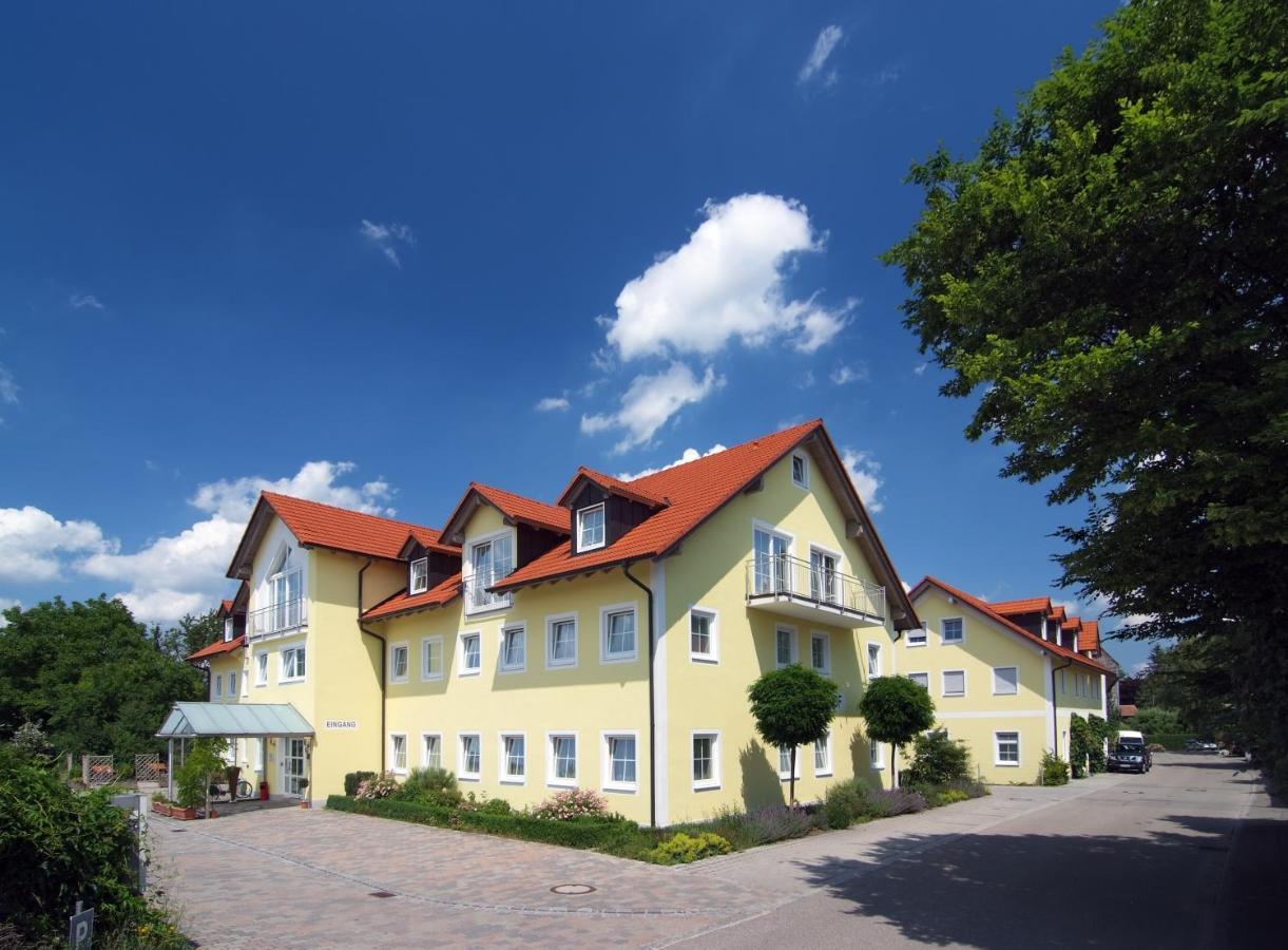 Familienhotel Nahe Der Therme Erding Exterior photo