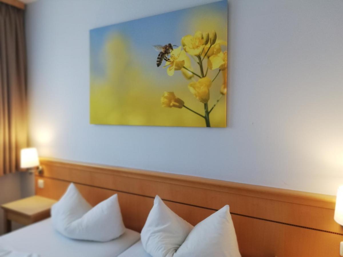 Familienhotel Nahe Der Therme Erding Exterior photo