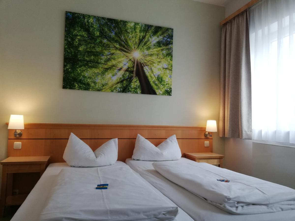 Familienhotel Nahe Der Therme Erding Exterior photo